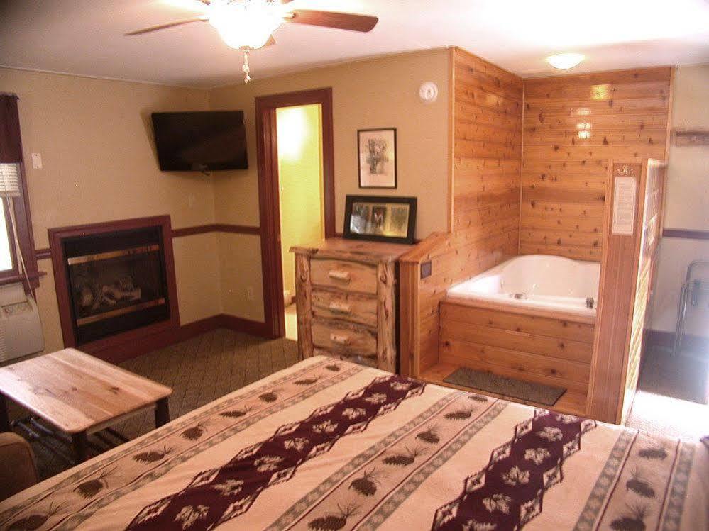 Mountaintop Lodge At Lake Naomi Pocono Pines Zewnętrze zdjęcie