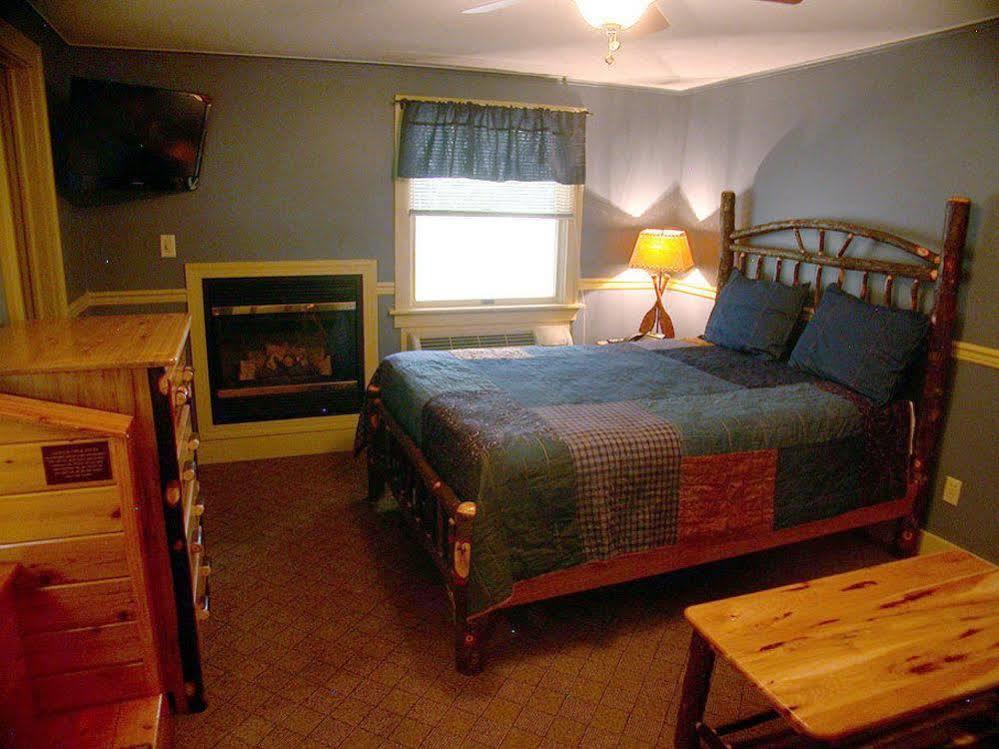Mountaintop Lodge At Lake Naomi Pocono Pines Zewnętrze zdjęcie